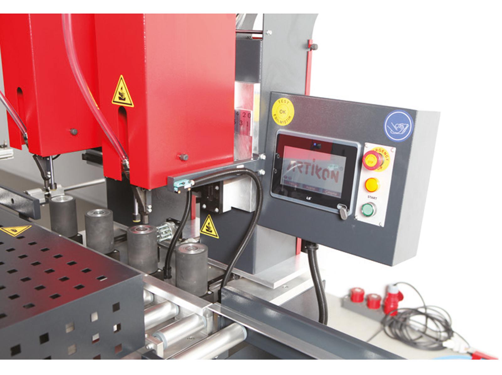 FULL AUTOMATIC DOUBLE HEAD SCREWDRIVER MACHINE Artikon